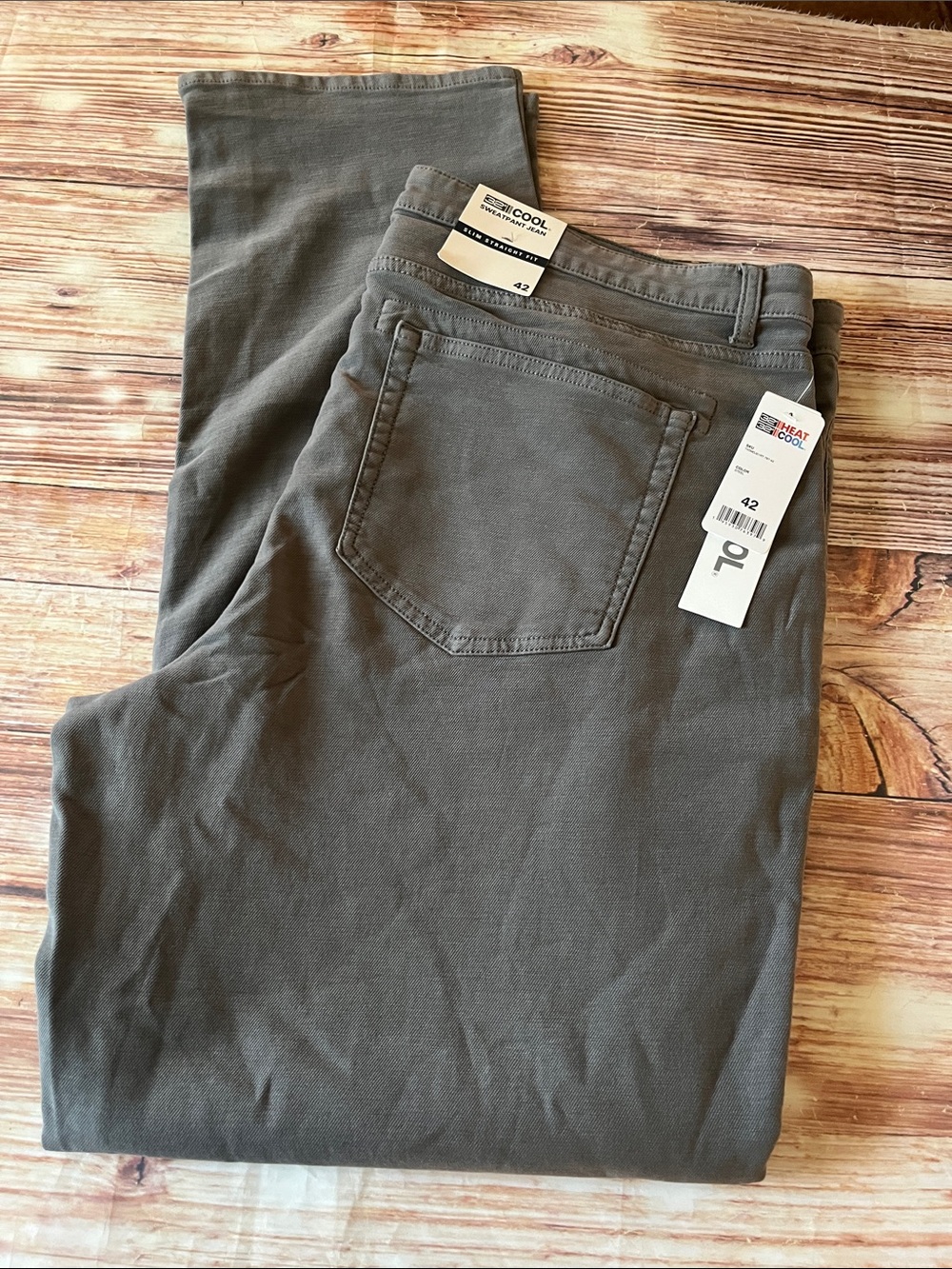Men's 32 degrees Gray Sweatpant Stretch Jeans 40